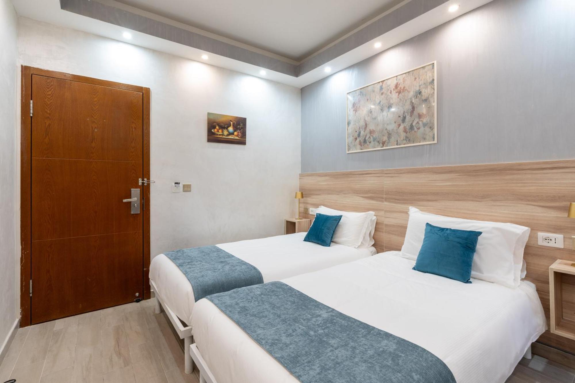 Leone D'Oro Guesthouse - Close To Piazza Vittorio Roma Eksteriør bilde