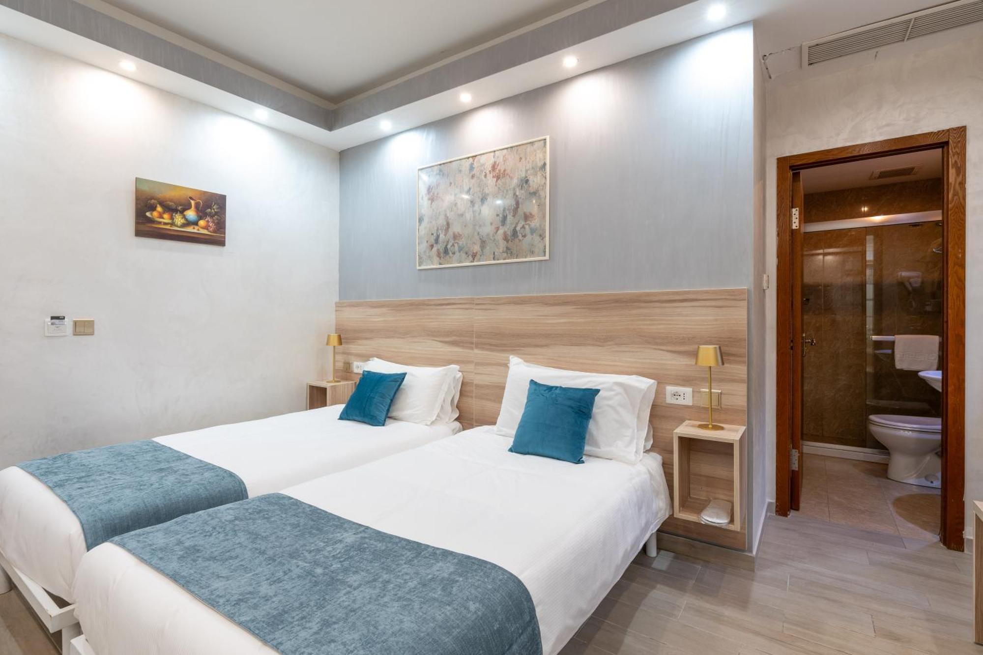 Leone D'Oro Guesthouse - Close To Piazza Vittorio Roma Eksteriør bilde