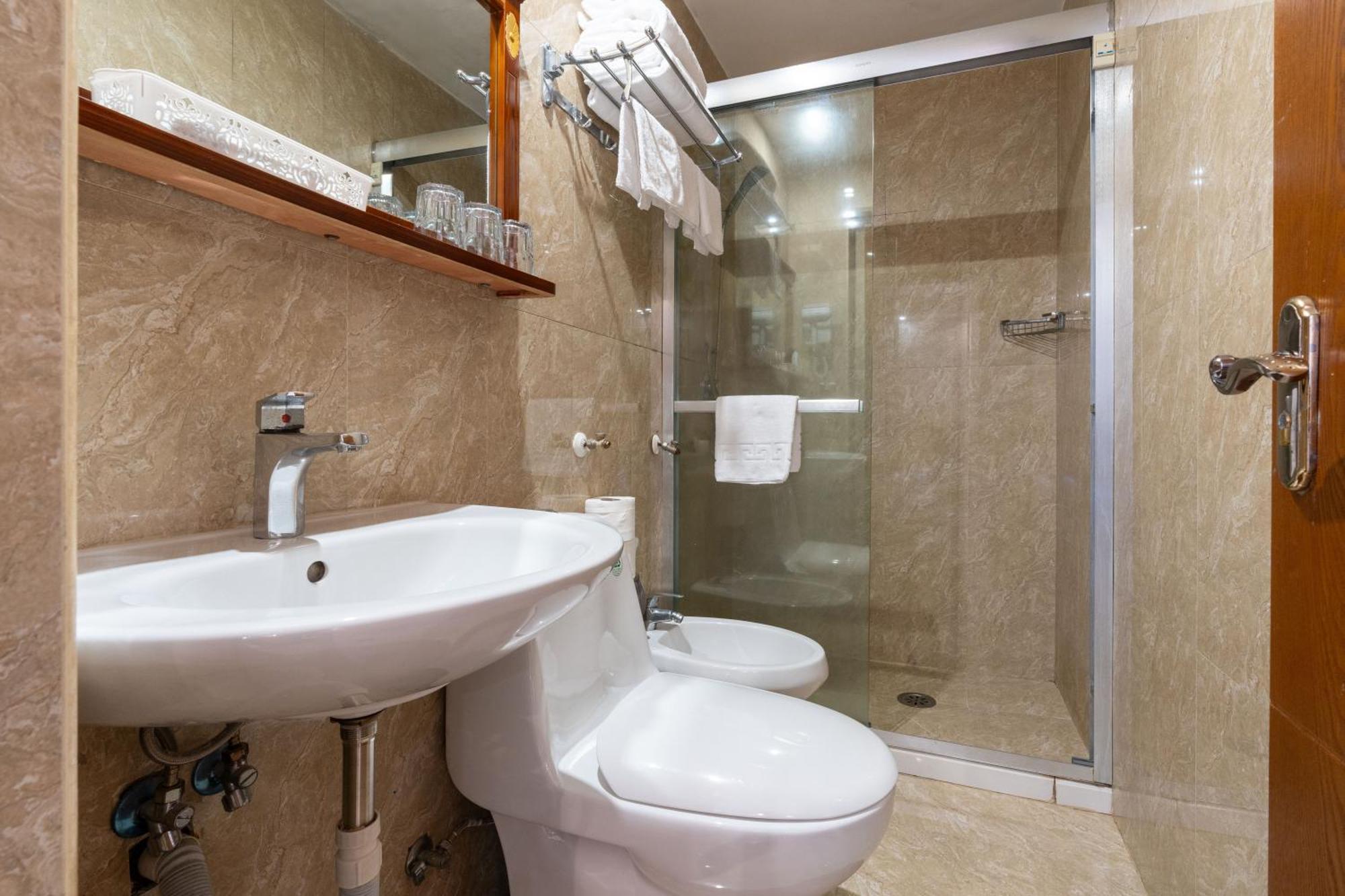 Leone D'Oro Guesthouse - Close To Piazza Vittorio Roma Eksteriør bilde